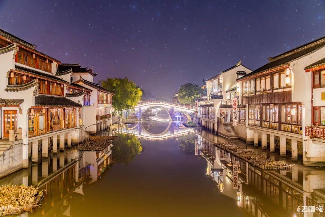 飞机起飞的跑道和普通的路面有什么不同吗？游戏画面